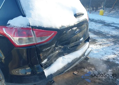 2014 Ford Escape Se z USA, uszkodzony, nr VIN 1FMCU0GX5EUD52037